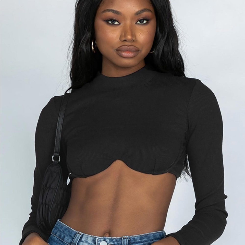 *NWT* Princess Polly Chase Top